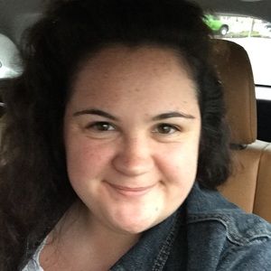 Meet your Posher, Liz